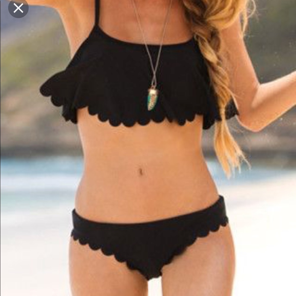 Roxy cropped bikini top